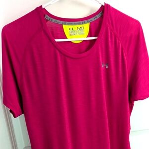 Women's medium, simi fitted, Under Armor Heatgear top